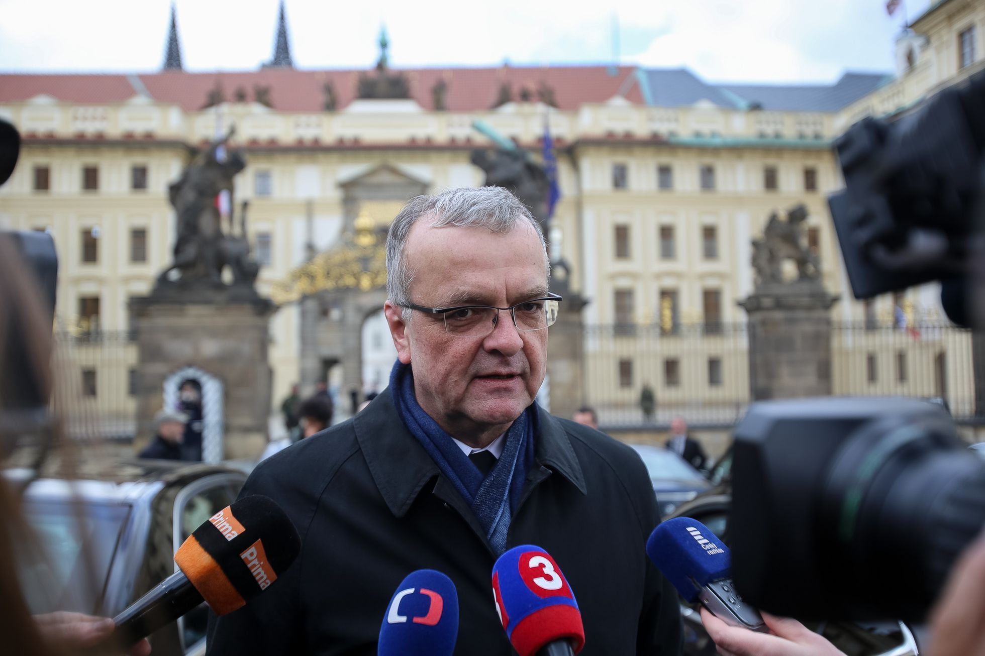 Inaugurace prezidenta Miloše Zemana - dění před Hradem, protesty i oslavy