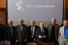 Sedmička vědců představila Equilibrium, problémy bude řešit komplexně