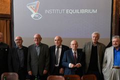 Sedmička vědců představila Equilibrium, problémy bude řešit komplexně
