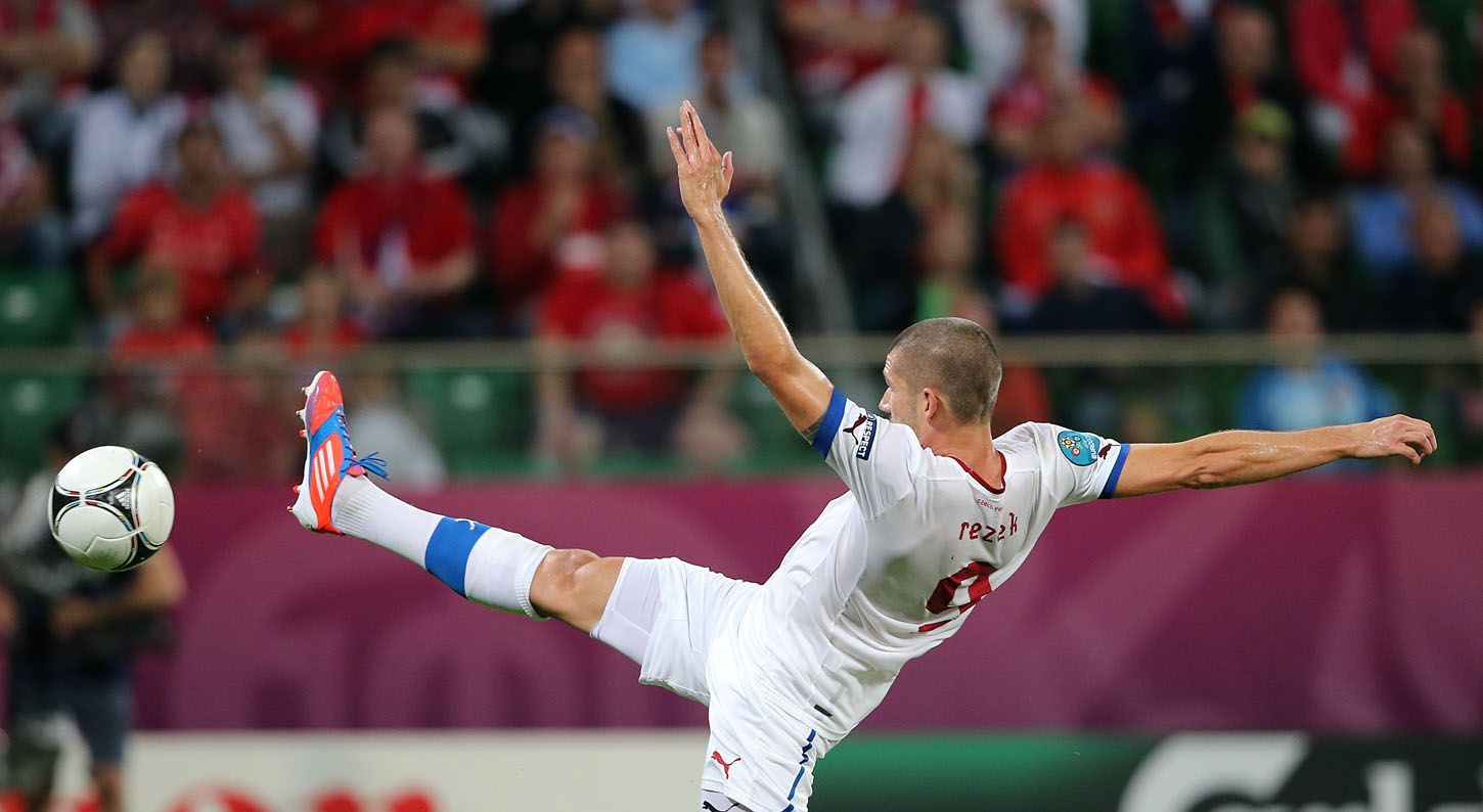 Jan Rezek v utkání Ruska s Českou republikou na Euru 2012