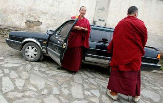 Tibet buddhismus mniši