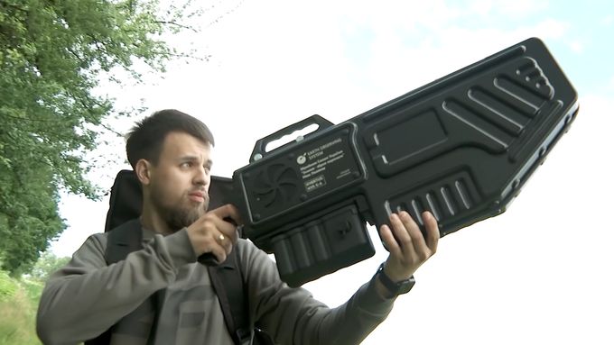 RFE - protidronová puška z Ukrajiny