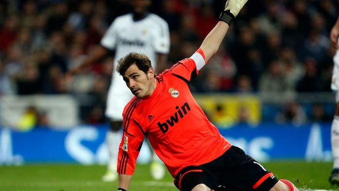 Iker Casillas v utkání s Valencií