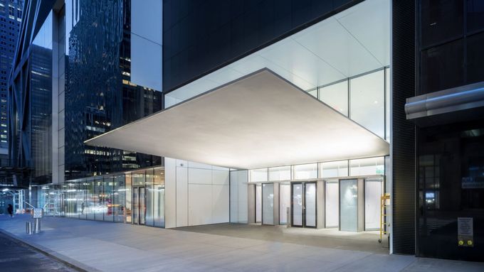 MoMA sídlí na newyorské 53. ulici.