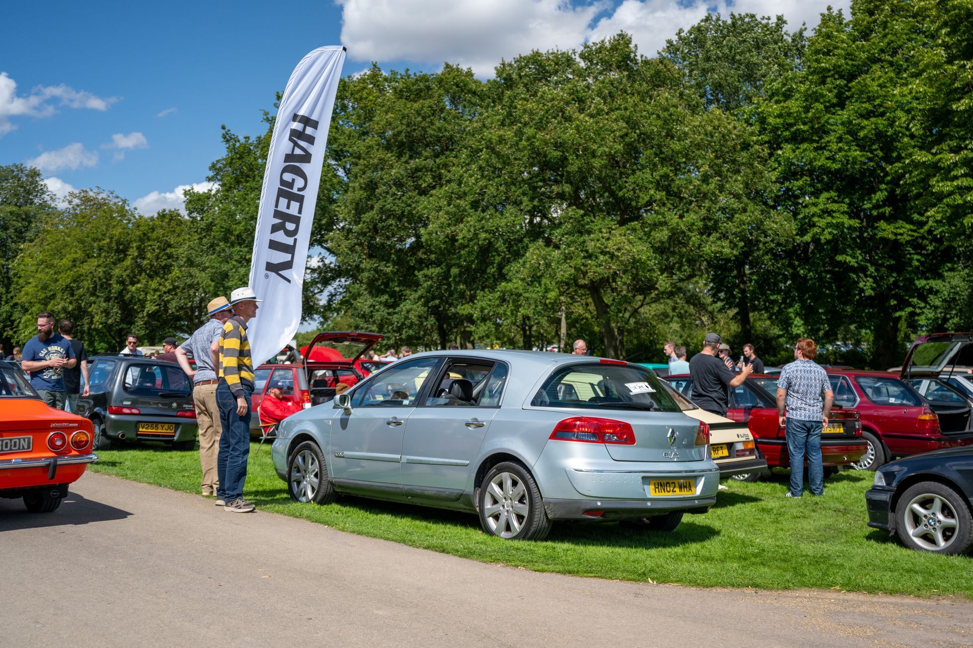 Festival neobvyklých aut Velká Británie
