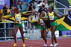 Jamajce patřilo kompletní medailové pořadí, protože pro stříbro a bronz dofinišovaly její krajanky Shericka Jacksonová a Elaine Thompsonová-Herahová.