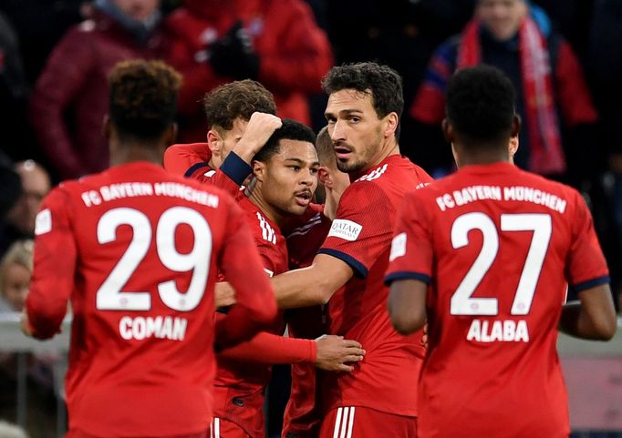 Serge Gnabry slaví gól Bayernu Mnichov