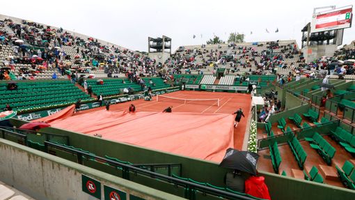 Centrální dvorec na French Open 2015