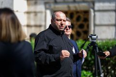 Ukrajina a Rusko dohodly další výměnu zajatců, domů se vrátí hlavně mladí a ranění