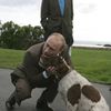 Putin se pomazlil s psíčkem rodiny Bushových