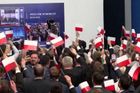 Strašení a propaganda vlády ve volbách nezabraly, shodli se polští komentátoři
