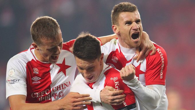 Slavia má na jaře čtyři body, někteří její fanoušci ale spokojení nejsou.