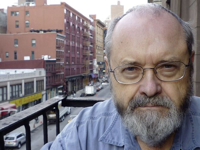 Skladatel Phill Niblock.