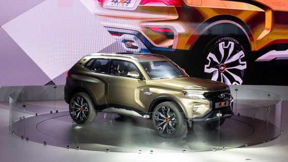 Představení studie Lada 4x4 Vision na autosalonu v Moskvě