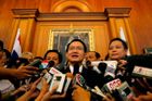 Thajsko má nového premiéra. Staré problémy to neřeší