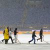 Problémy se zimou: zasněžený stadion v Miláně
