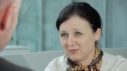 Jourová: Zákon o registru smluv může platit od roku 2015