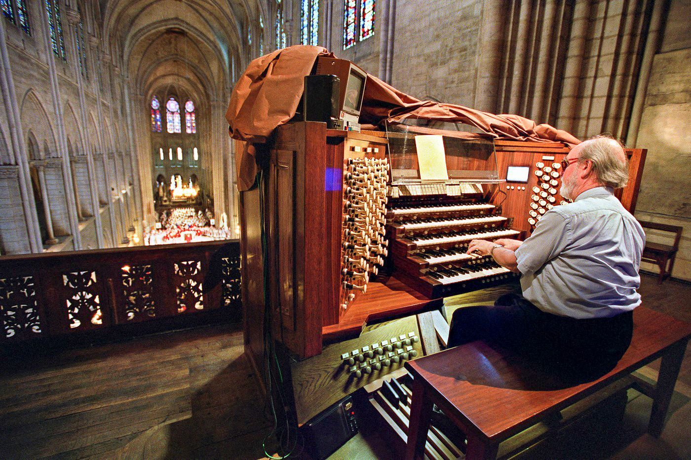 Katedrála Notre-Dame, Notre Dame, Paříž, historie, Zahraničí