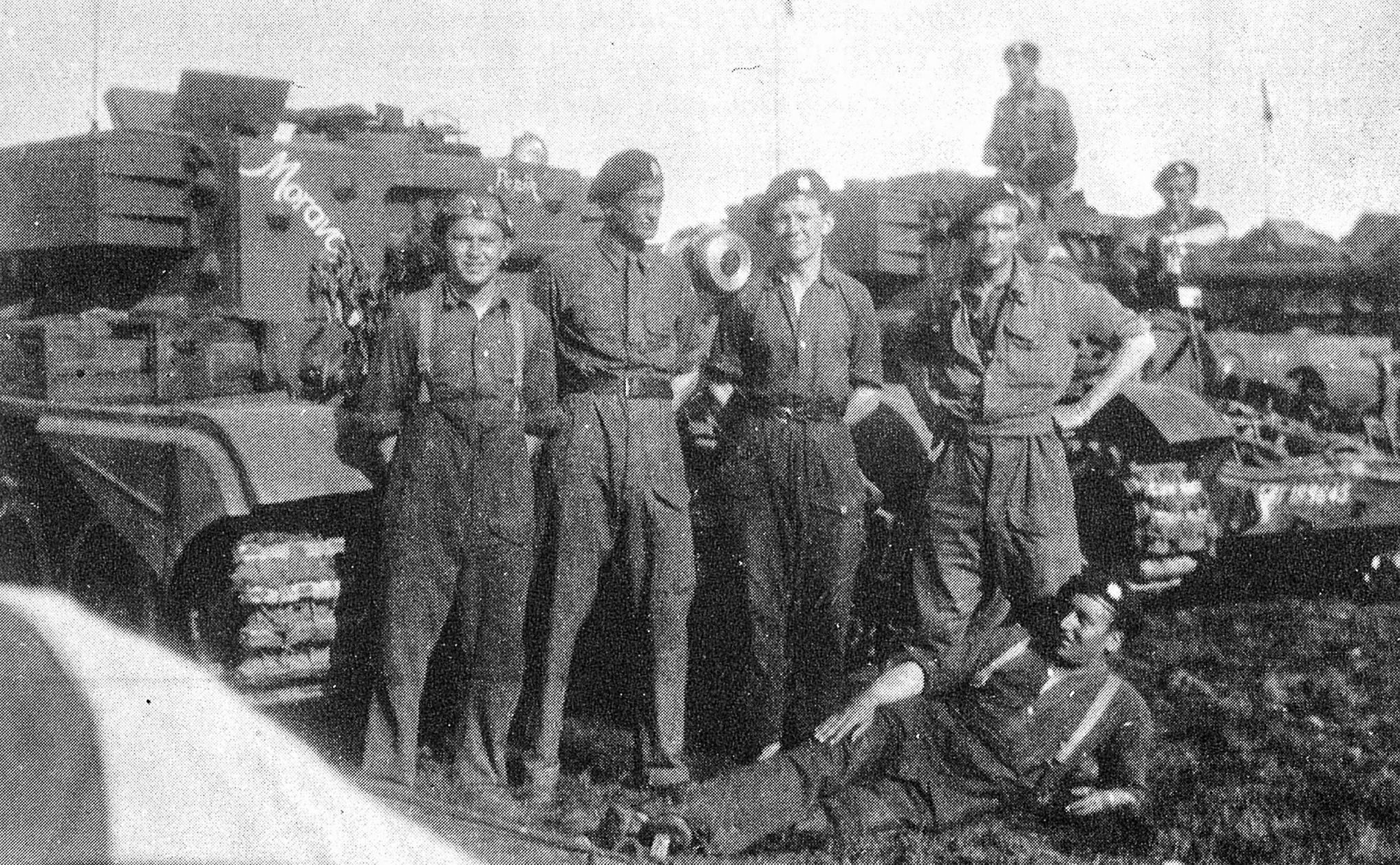 Dunkerk 1944, Českoslovenští vojáci, WWII., Dunkirk, Zahraničí, Kříže a hvězdy od Dunkerque: Černá kniha Čs. samostatné obrněné brigády 1944-1945