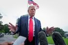 Trump žaluje The New York Times. Deník zveřejnil jeho údajné vazby s Epsteinem