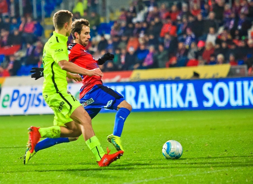 Viktoria Plzeň vs. Brno, fotbalová liga (Hořava)