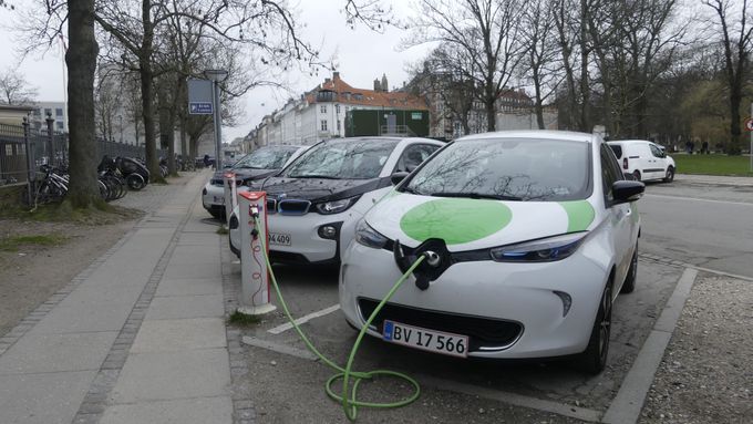 Elektromobily v dánské Kodani, ilustrační foto.
