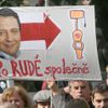 Demonstrace za odstoupení Paroubka
