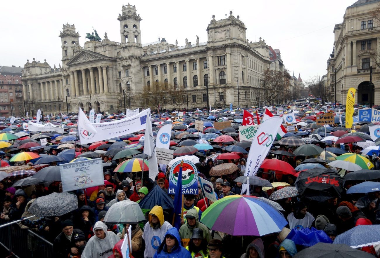Tisíce Maďarů protestovaly proti vládním reformám ve školství, 13. února 2016