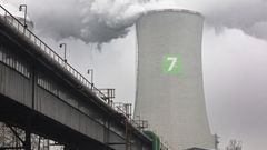 Uhelná elektrárna Chvaletice, Sev.en, Pavel Tykač, energetika, znečištění, smog, ekologie, obec Trnávka