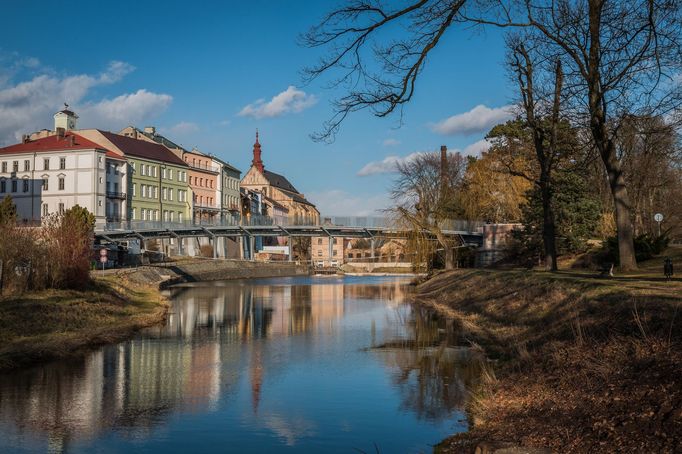 Komenského most přes Labe, Jaroměř / baum & baroš ARCHITEKTI, EXCON (2015)