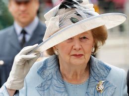 Baronka Thatcherová - Železná lady v obrazech