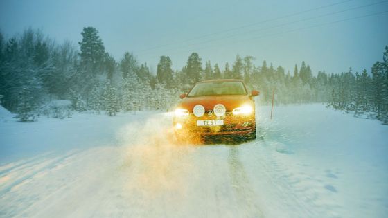 Test zimních pneumatik pro Fabii a Karoq: Barumka prošla "s odřenýma ušima"