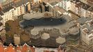 Obchodní dům Kotva v roce 2004.