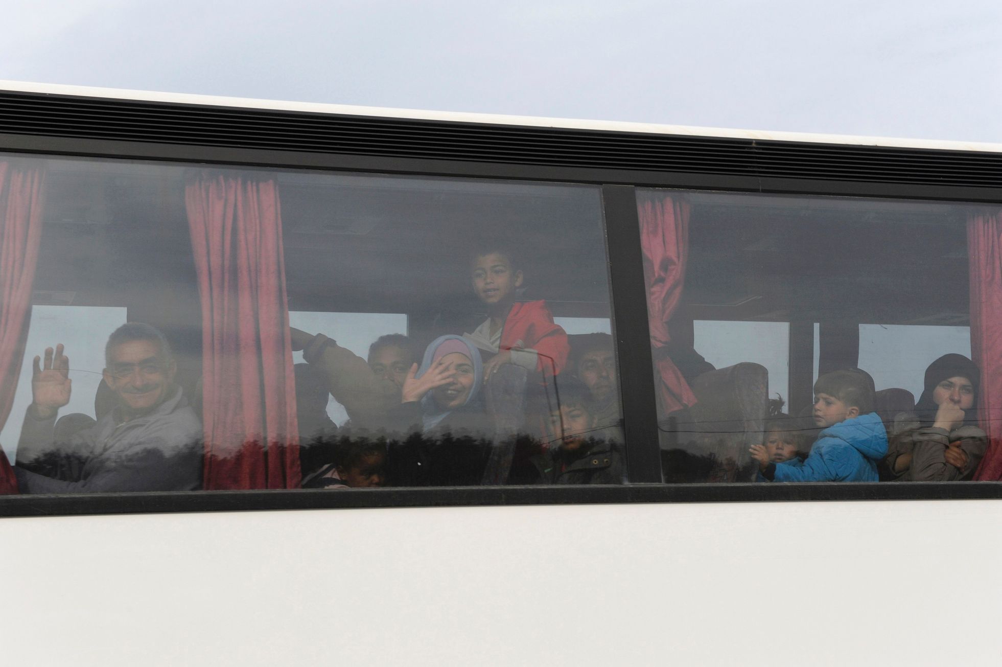 Vyklízení uprchlického tábora v Idomeni