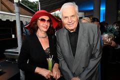 Zemřel režisér Kalendária Petr Obdržálek. Manželovi Saskie Burešové bylo 84 let