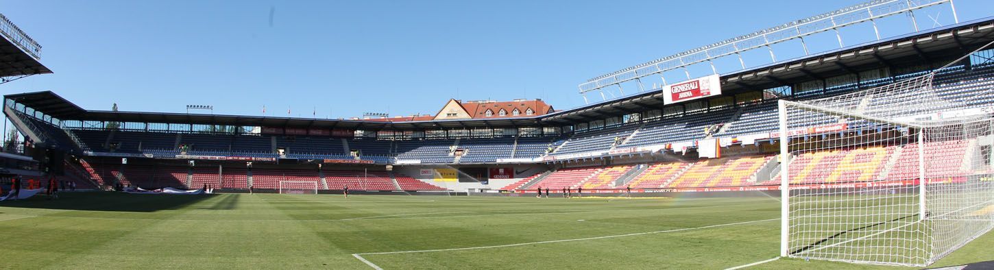 Prázdná Generali aréna, stadion Sparty, v zápase Sparta - České Budějovice