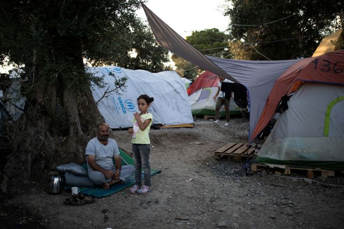 Mnoho obyvatel uprchlického tábora tvoří děti.