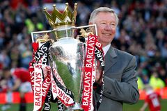Ferguson končí na lavičce Manchesteru United. Po 27 letech