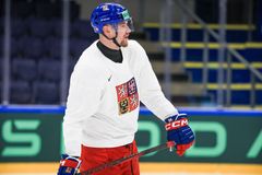 Češi dopsali obra Klapku na soupisku. Zájem mají o Hertla a Kämpfa