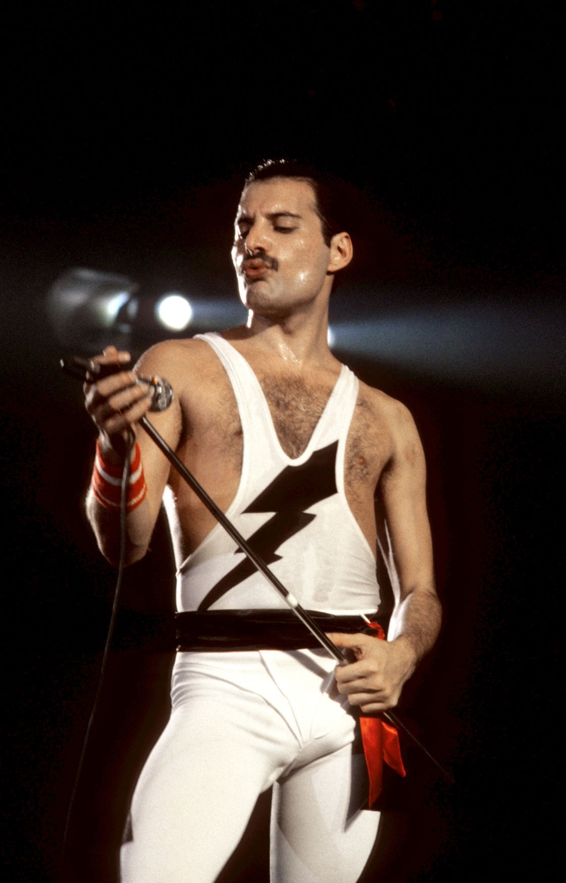 Freddie Mercury, Queen, 1984