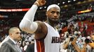 LeBron James slaví postup do semifinále NBA