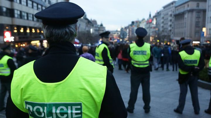 Na politických mítincích mají zasahovat hlavně uniformovaní policisté, říká Vondrášek; Zdroj foto: Jakub Plíhal