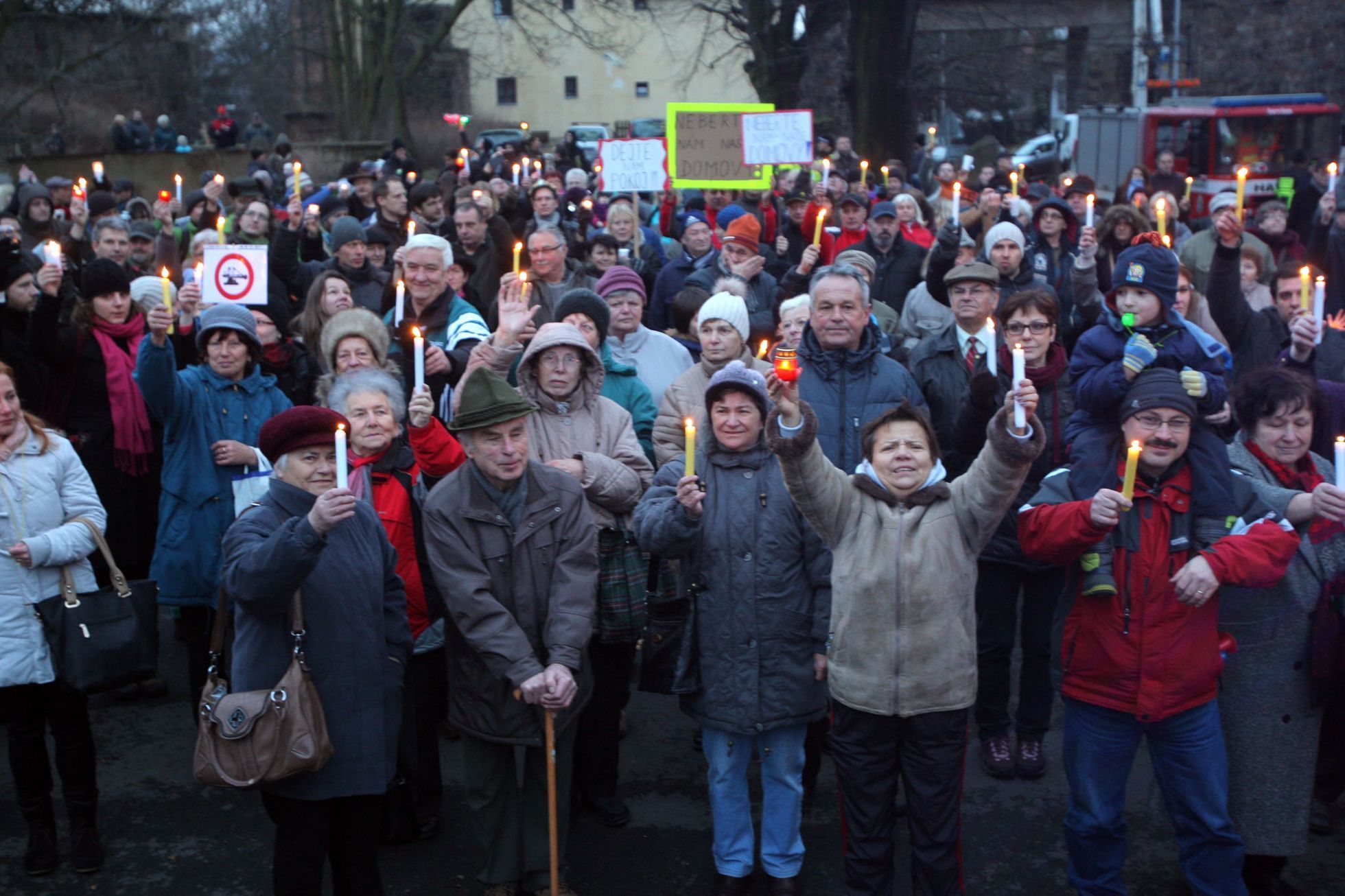 Demonstrace občanů Horního Jiřetína