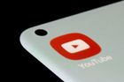 YouTube bude blokovat videa se zavádějícími informacemi o vakcínách