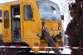 Srážka vlaků u Vodňan: jedna mrtvá, dvanáct zraněných