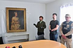 V Argentině se podařilo najít obraz ukradený nacisty, druhý den z domu zmizel