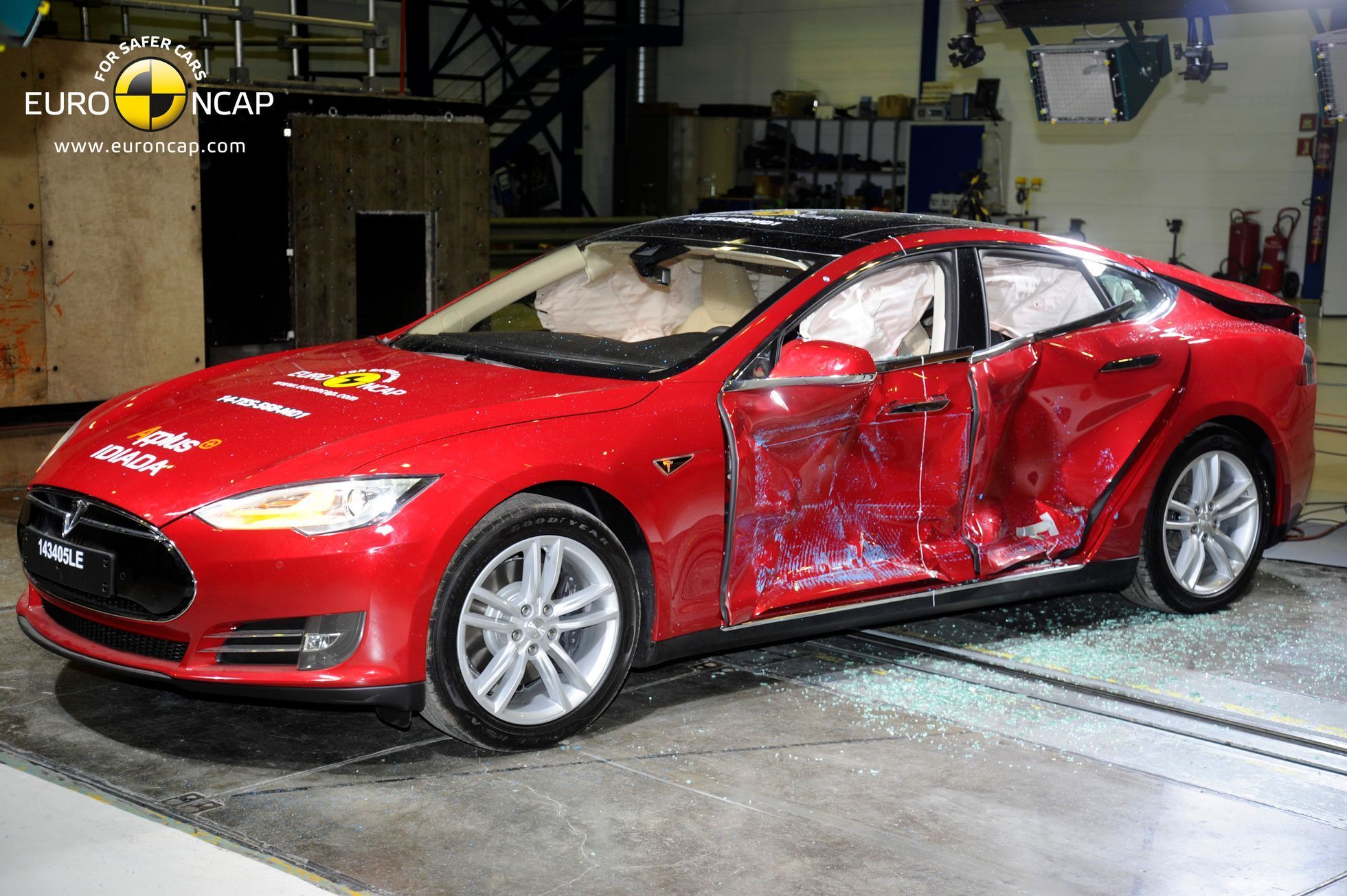 Euro NCAP crashtest Tesla Model S