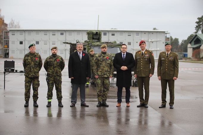 Základnu v Rukle navštívil uplynulou sobotu také velvyslanec v Litvě a bývalý náčelník generálního štábu Aleš Opata.