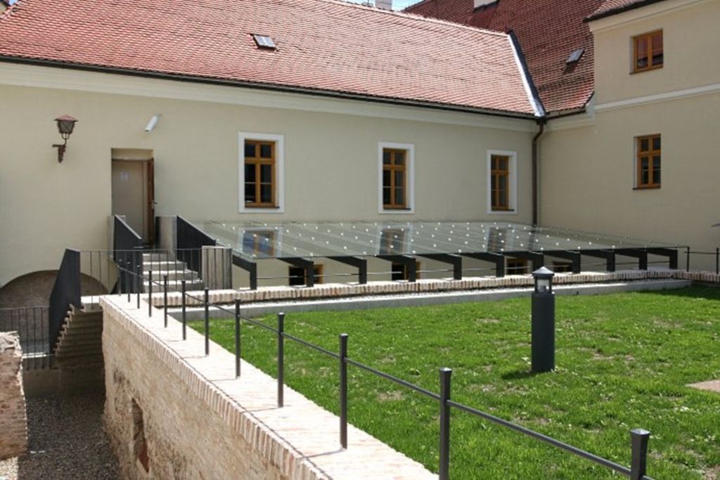Rekonstrukce a výstavba areálu Božetěchově v Brně