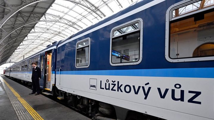 Dráhy spustily pro noční vlaky značku ČD Night. Na modernizaci vozů dají 246 milionů; Zdroj foto: ČTK